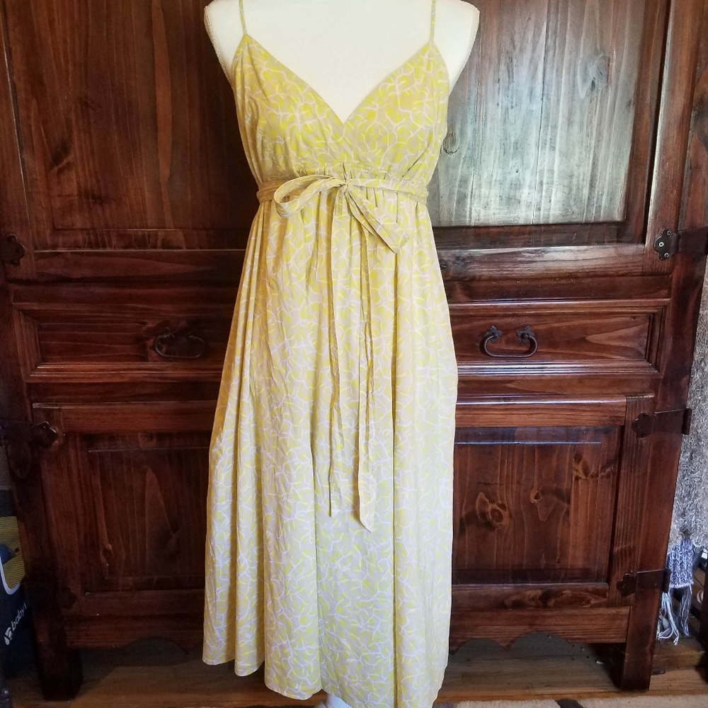 Donna Morgan Yellow Dress